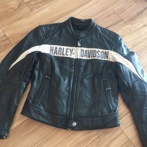 Leather jacket size M